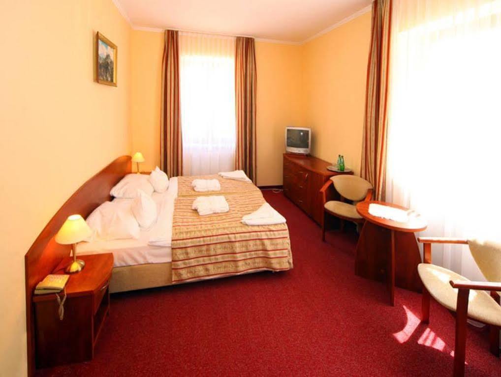 Hotel Le Mont Medical & Spa Świeradów-Zdrój Esterno foto